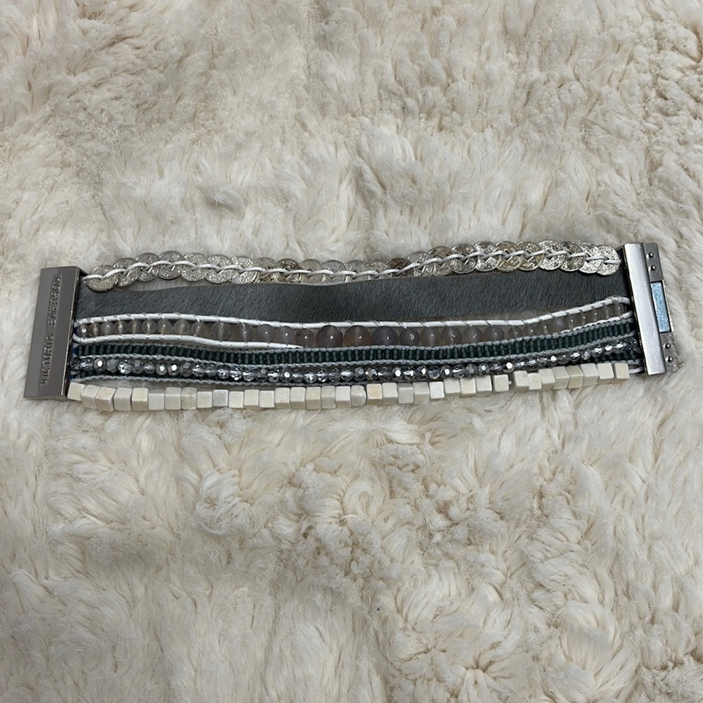 NWOT Victoria Emerson Bracelet